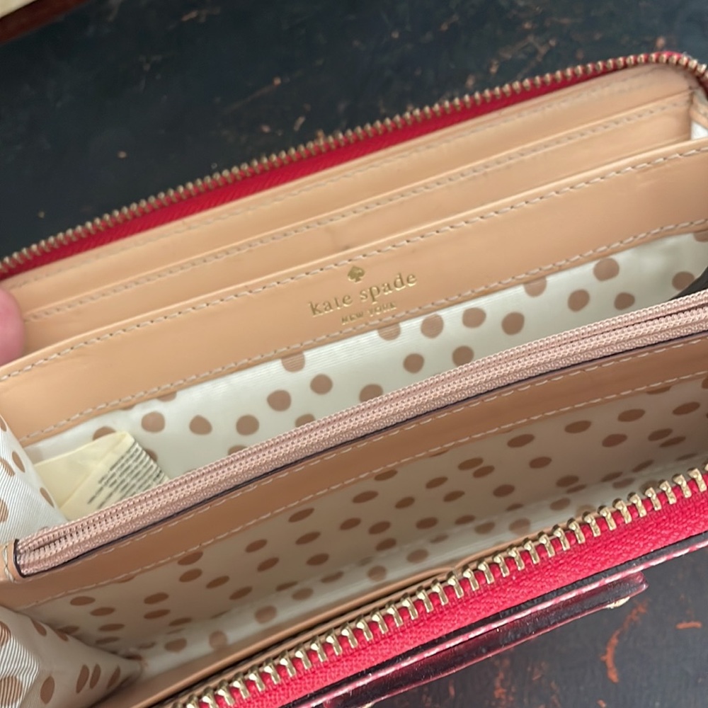 Kate Spade wallet - Picture 3 of 4